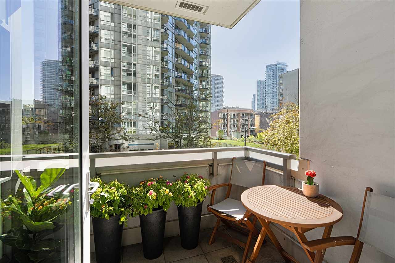 306-1205 Howe Street, Vancouver