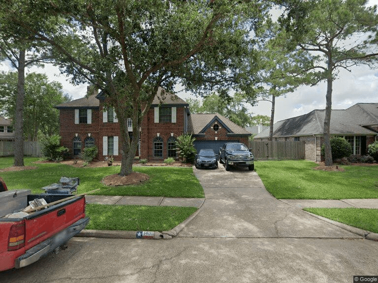 1406 Beechwood Dr
