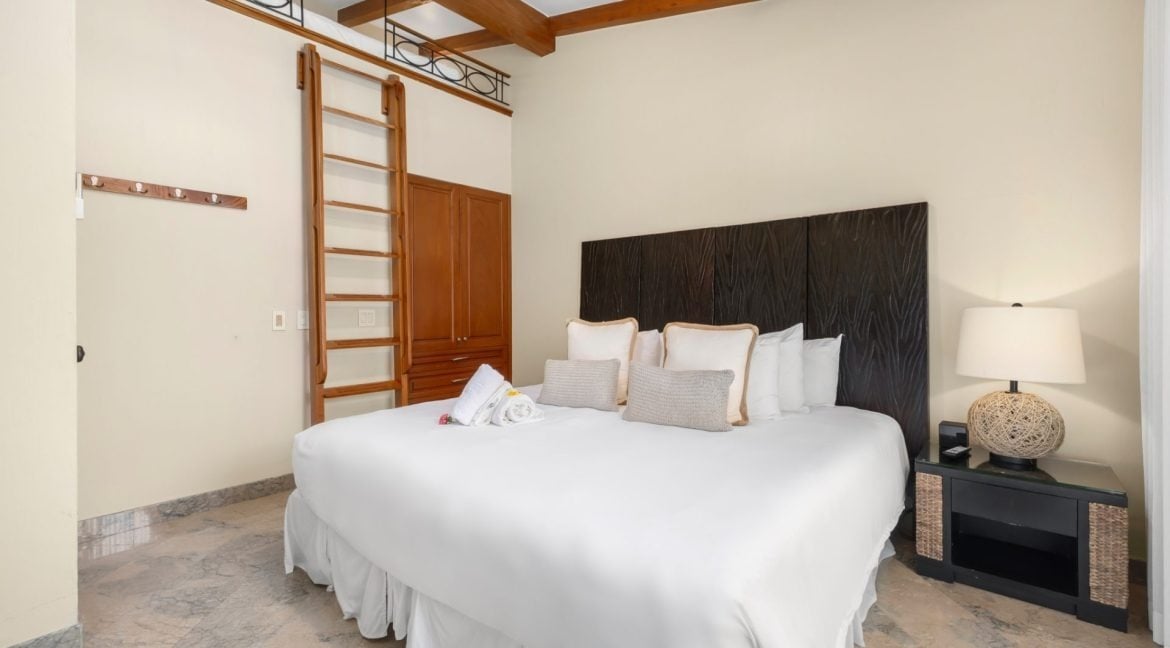 Titled Beachfront Luxury Residence, Flamingo, Guanacaste