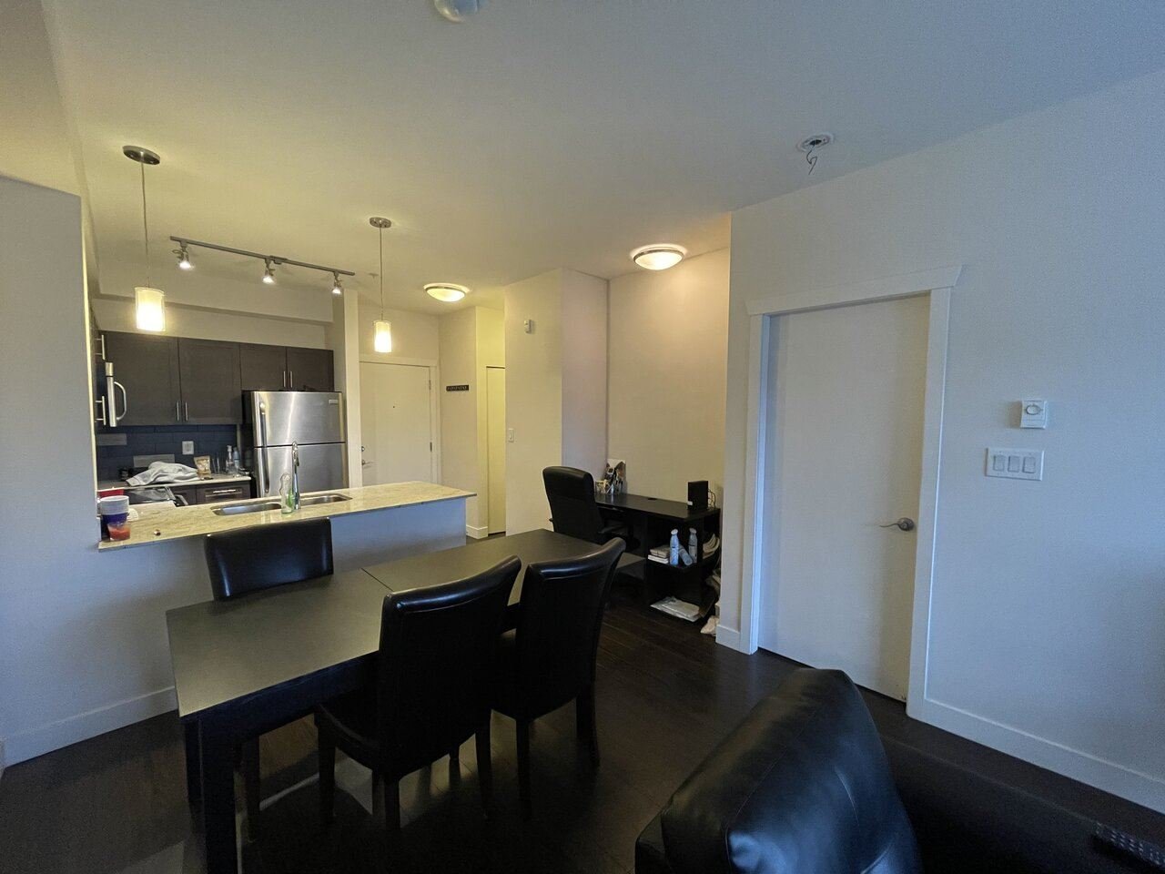 214-13468 King George Blvd