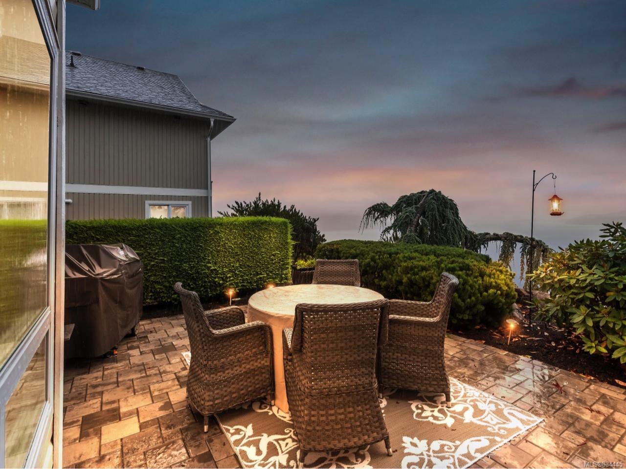 3641 Panorama Ridge, Cobble Hill