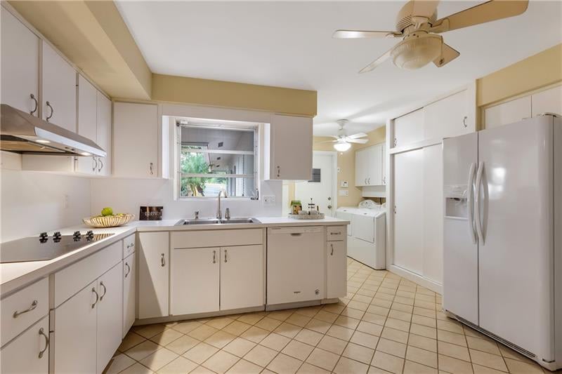 1437 SW 13th Ct