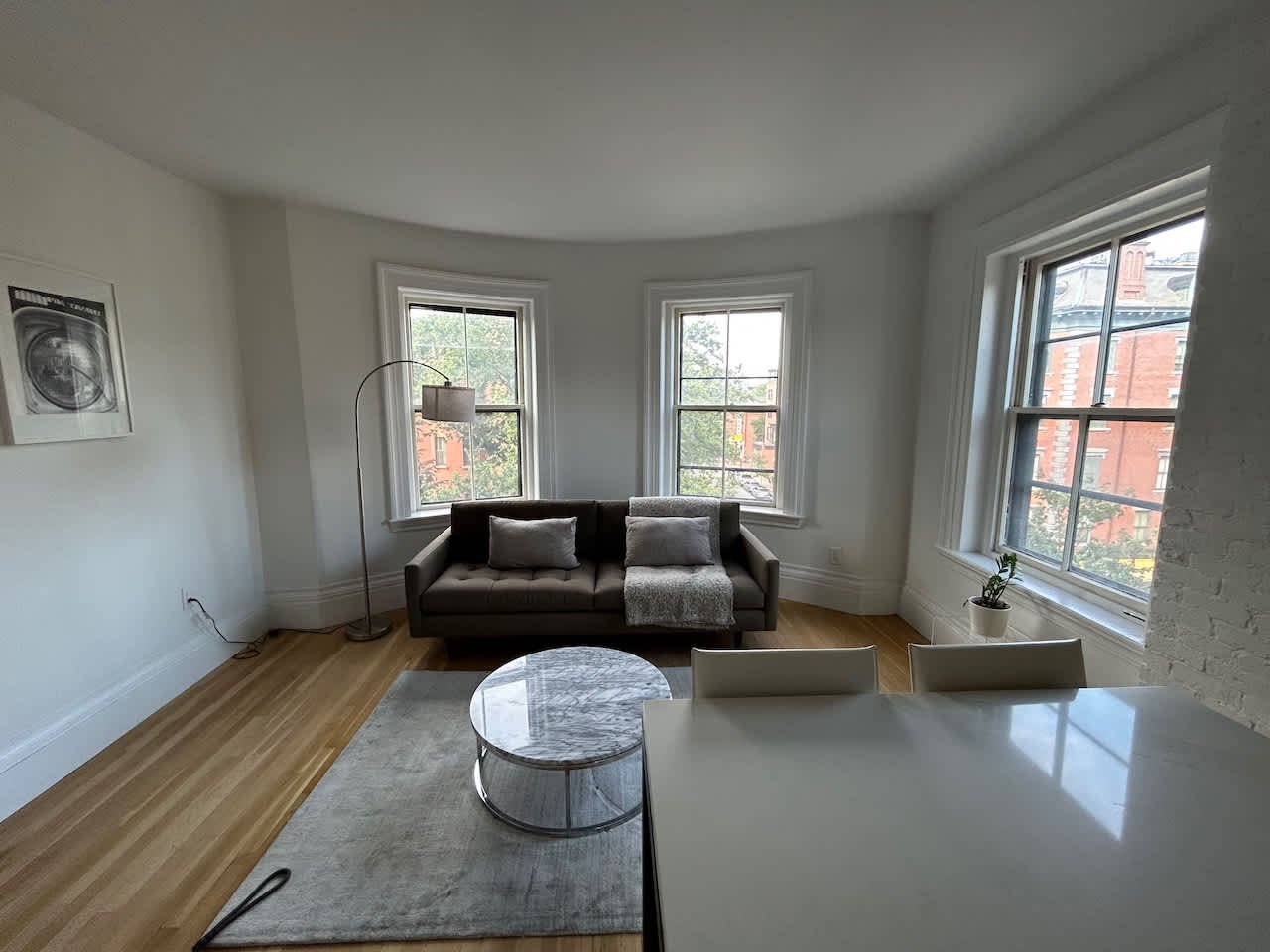 Union Park - Gorgeous 1.5 BED + Office ; Laundry and Garage Parking Included! Avail 8/1 or 9/1