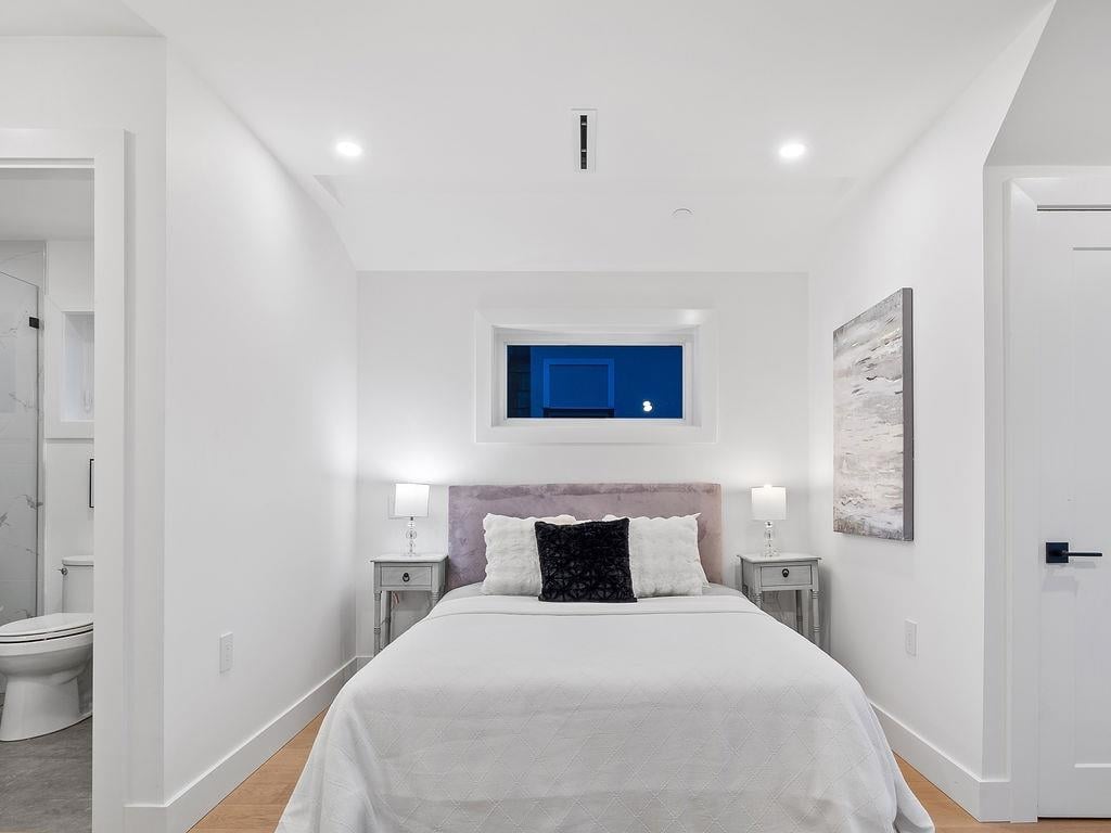 A-3538 W 14th Ave