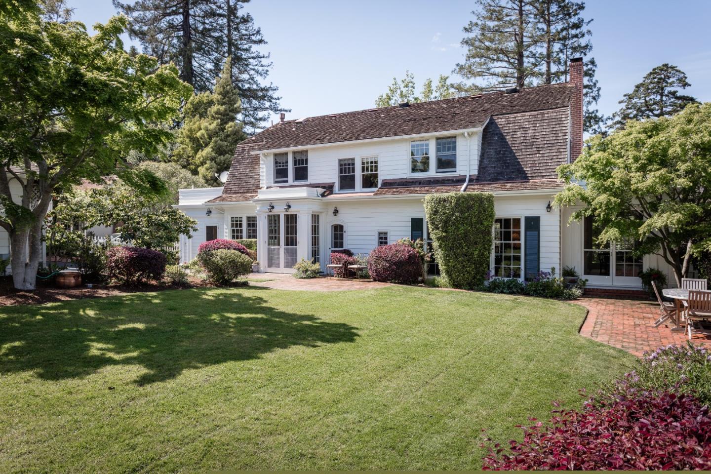 529 W. Poplar Ave. 