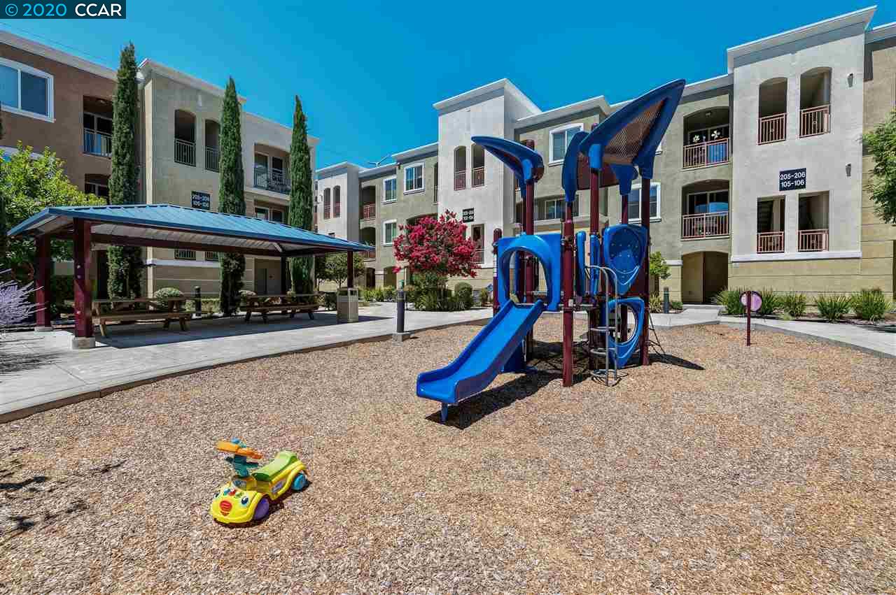 4712 Norris Canyon Rd Unit: 204