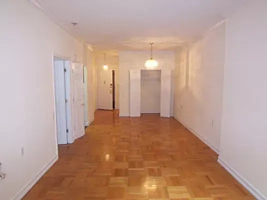 114 East 27 Unit: 2A