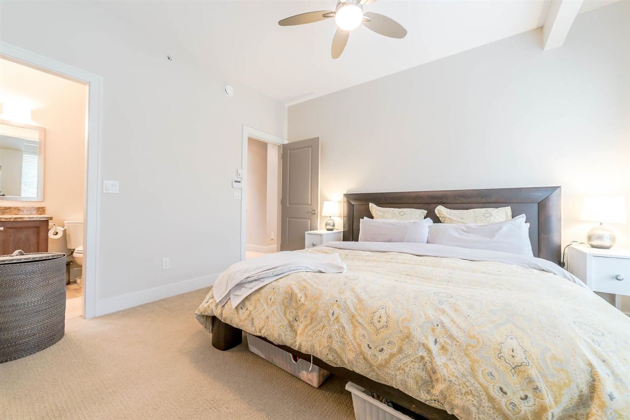 1-897 Premier St
