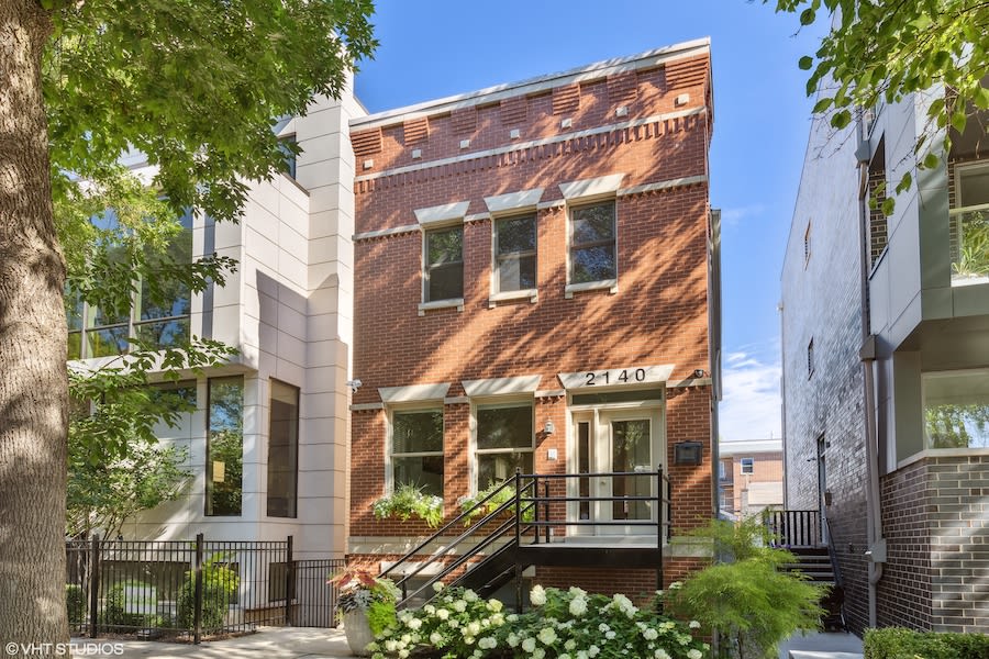 Listing highlight: 2140 W Lyndale St