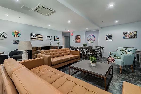 1021 Bedford Avenue, Apt 501