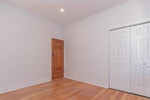 919 Selkirk Ave