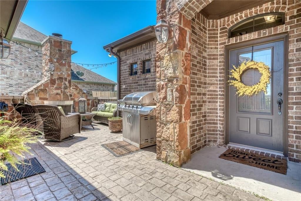 2411 Stone Castle Cir College Station, Tx 77845