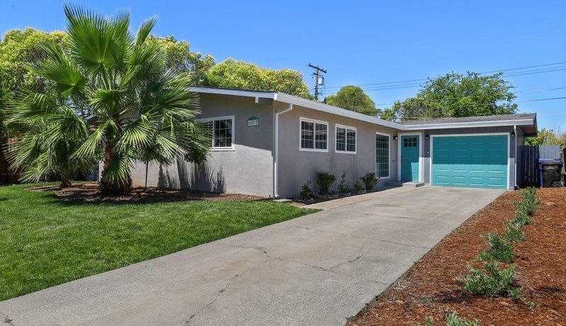 6577 Melrose Drive