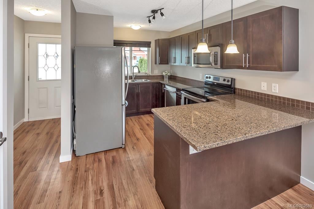 2853 Orange Blossom Cres, Langford