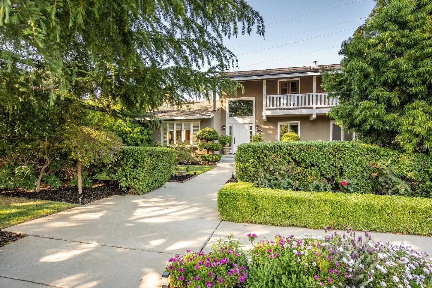 12335 Fredericksburg Dr