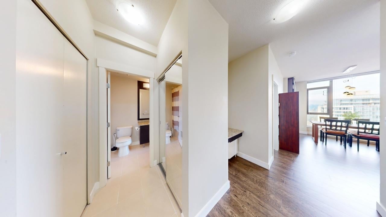 2903-7088 18th Ave