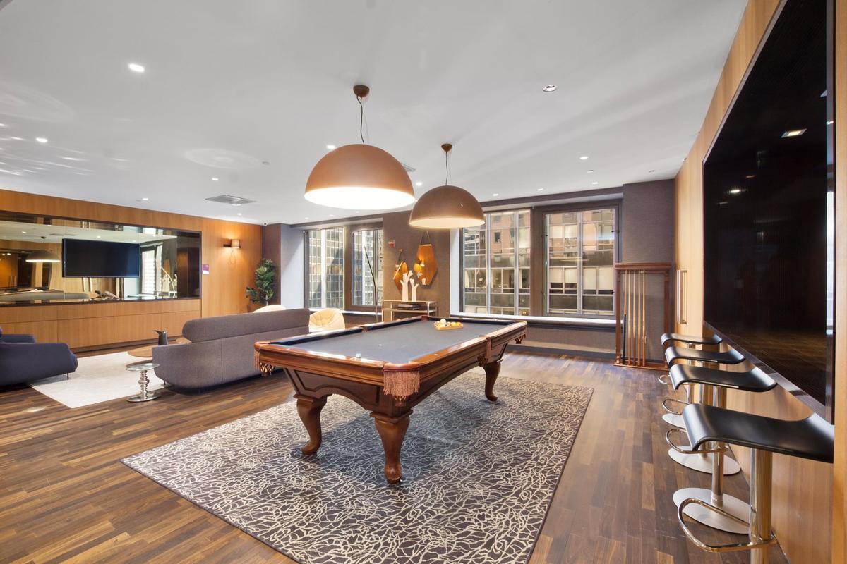 75 Wall Street, Apt 34-O