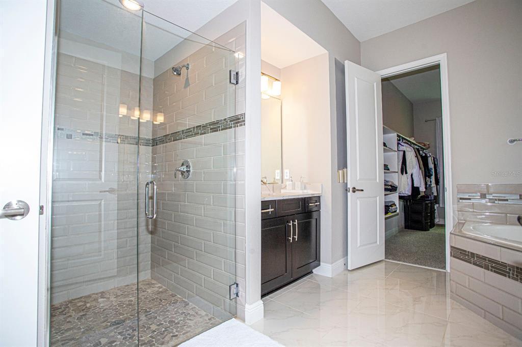 8252 Ludington Cir