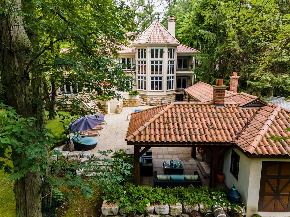 2122 Gordon Dr