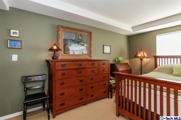 335 S Sierra Madre Blvd, #104