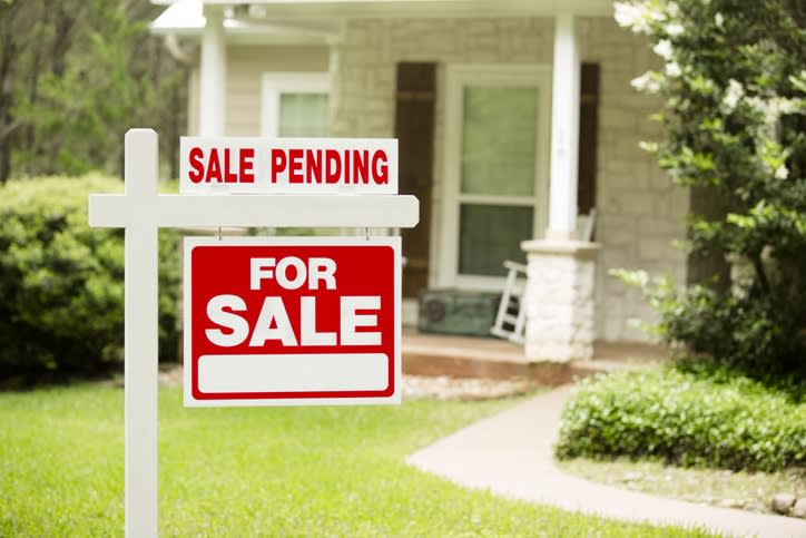 Pending Home Sales Up In March 