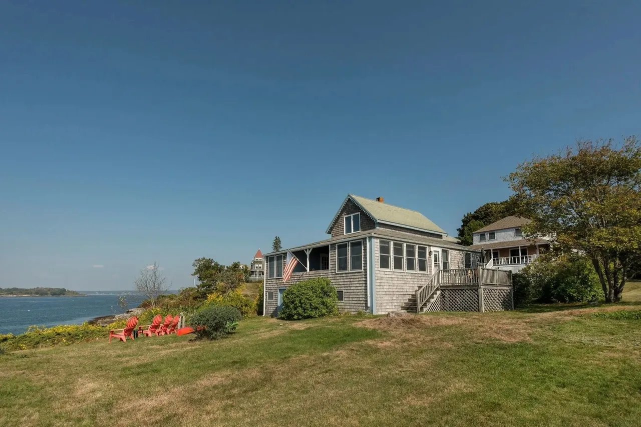New Listing: 42 Thistle Lane, Long Island, ME 04050 – $875,000