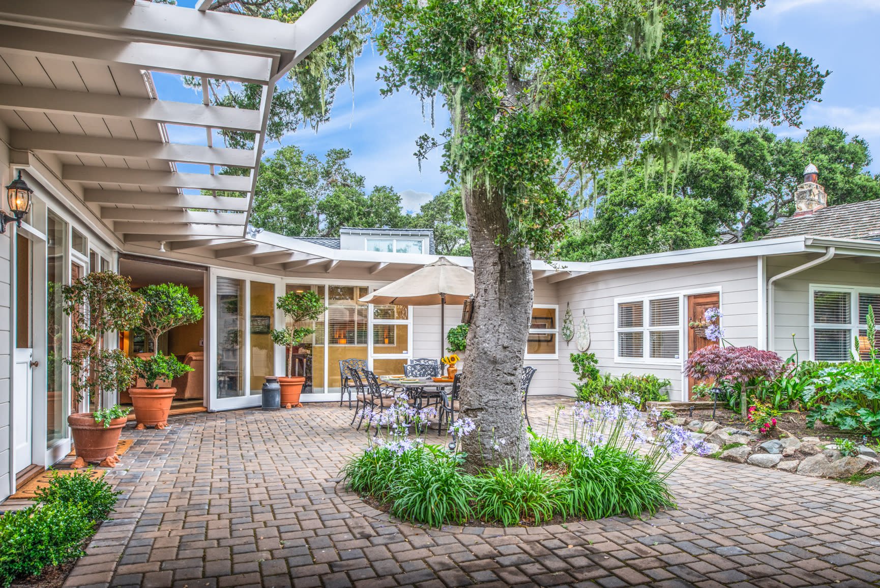Carmel Pearl - 2915 Alta Ave, Carmel