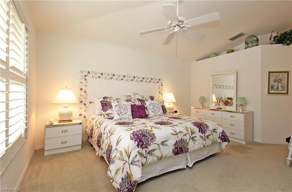 402 Emerald Bay CIR Unit: E5