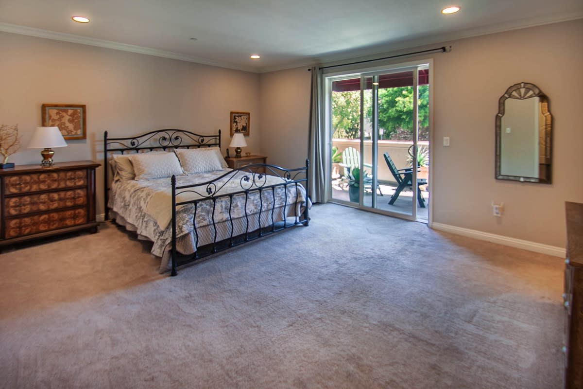 4533 Vista Del Monte Ave 101 Sherman Oaks, CA