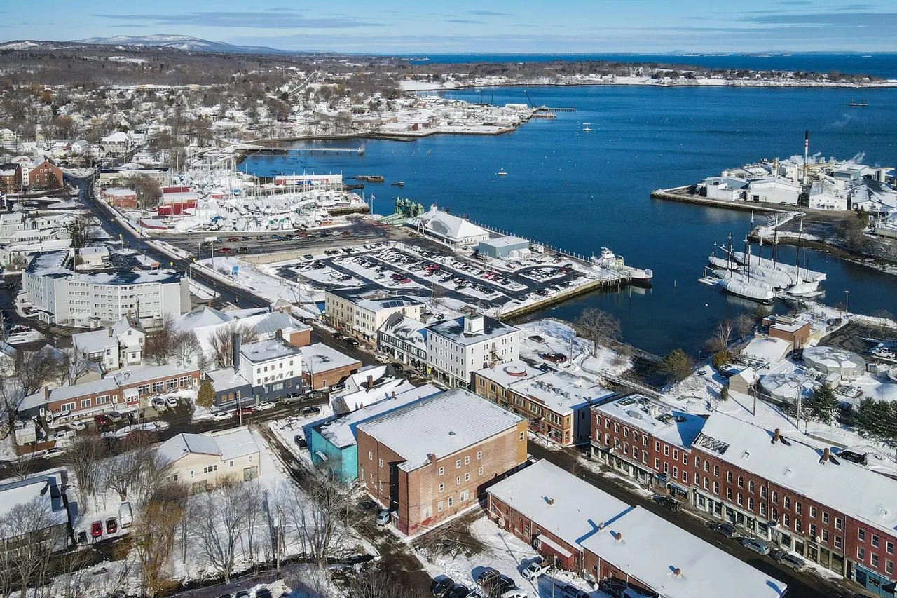 New Commercial Listing! 456 Main Street, Rockland, Maine – $1,250,000