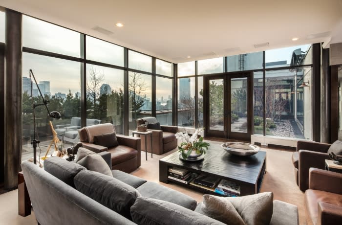 Real Estate Platform Compass Raises $400 Million From Softbank, Others, at $4.4 Billion Valuation