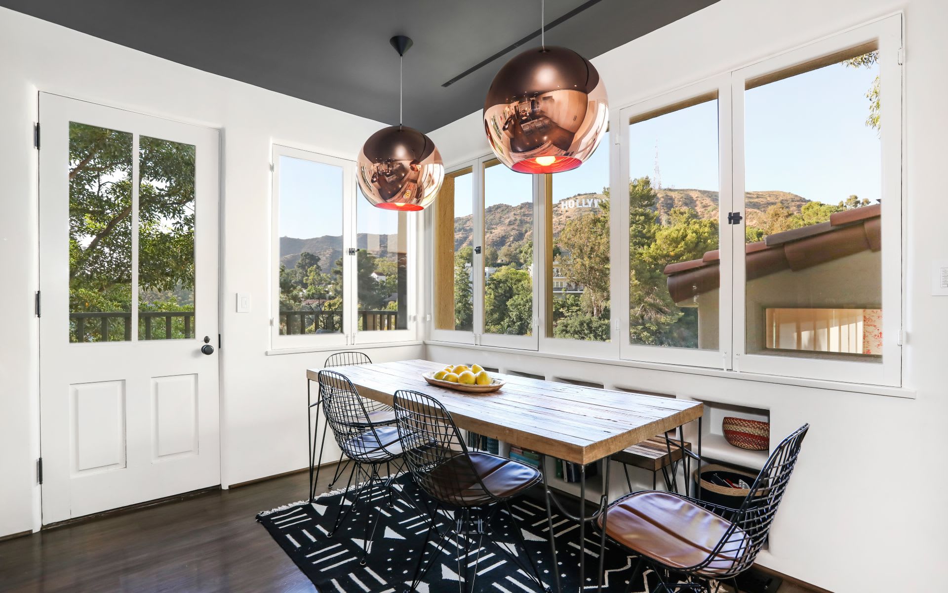  3259 Deronda Dr