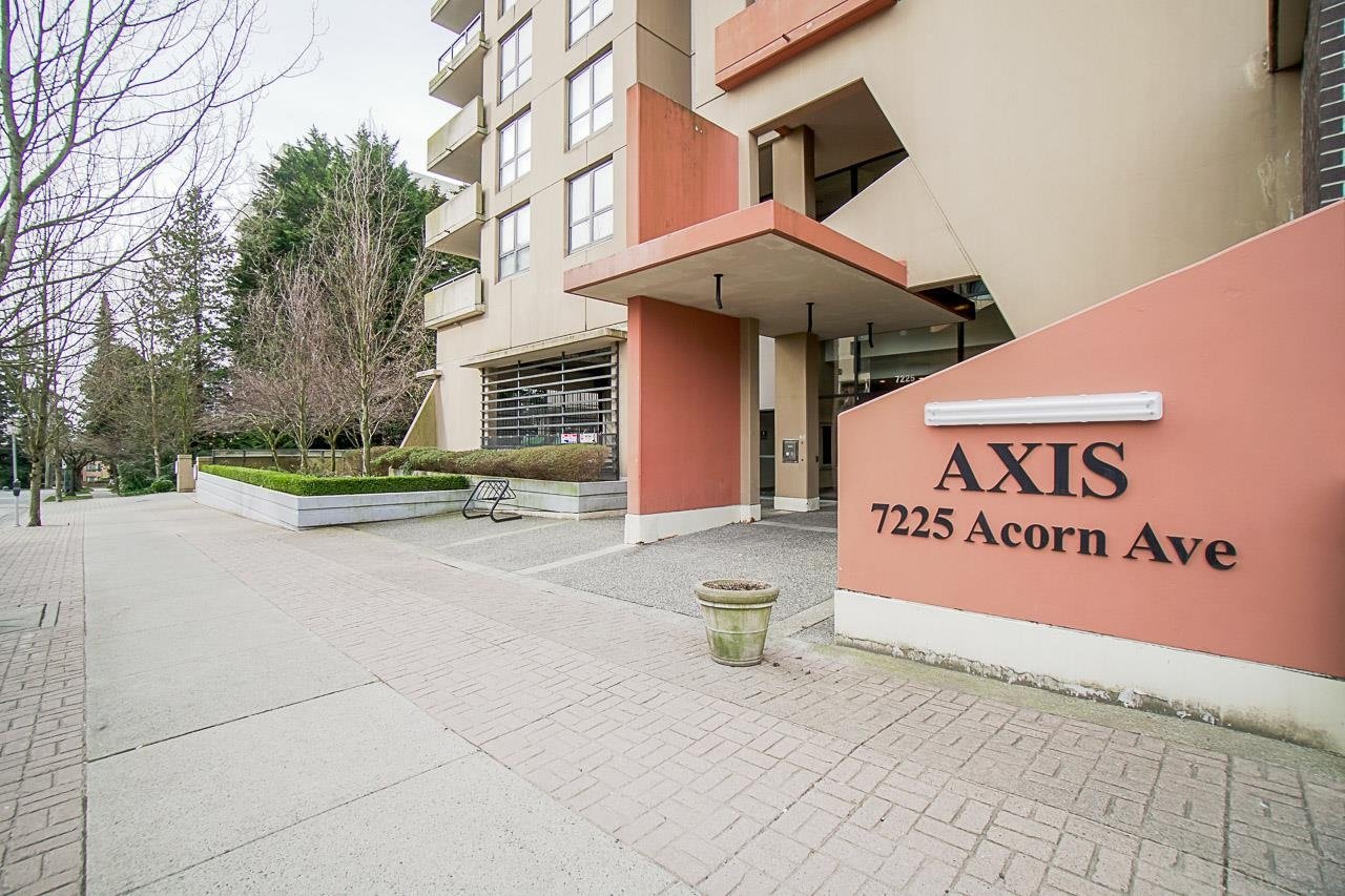 708-7225 Acorn Ave