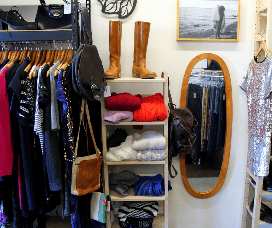 Dart Resale & Trade: Welcome to Downtown