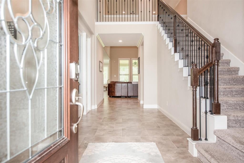 506 PEARL VIEW LANE