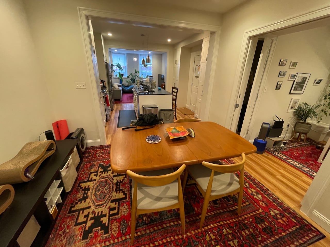 Mass Ave @ Washington - South End 2.5 Bed 2.5 Bath w. Private Patio, Laundry and Central Air! 7/1