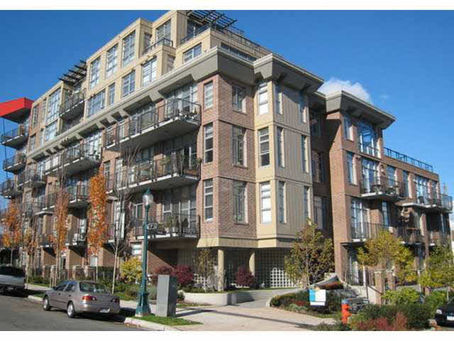 207-2635 Prince Edward St