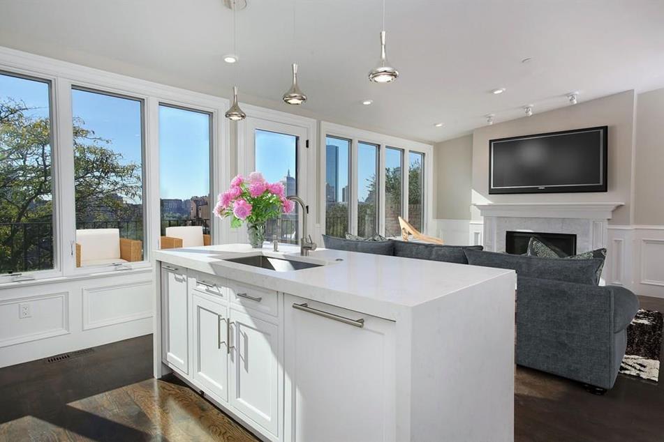 73 Mt Vernon St #4