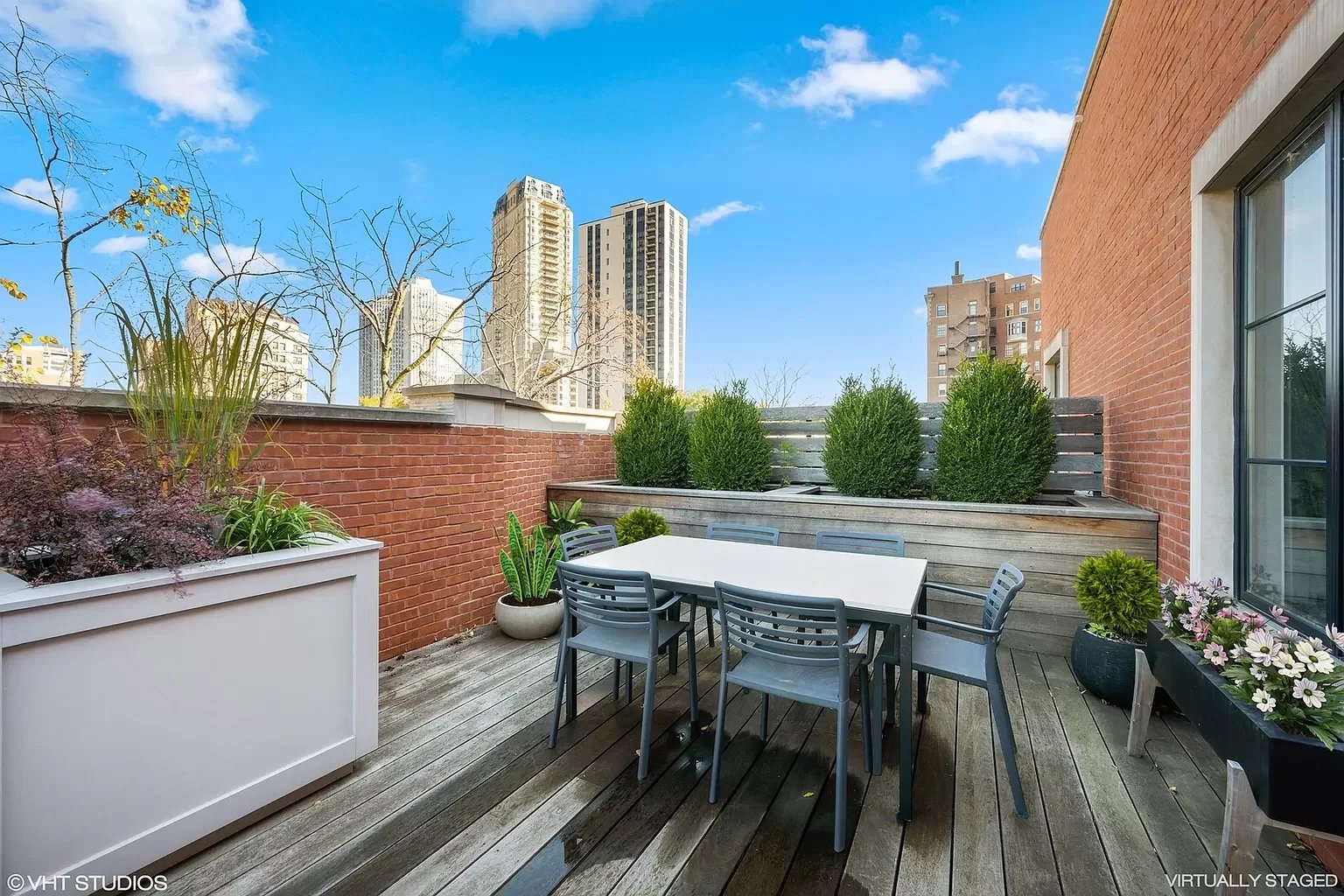 445 W Arlington, Unit 4W