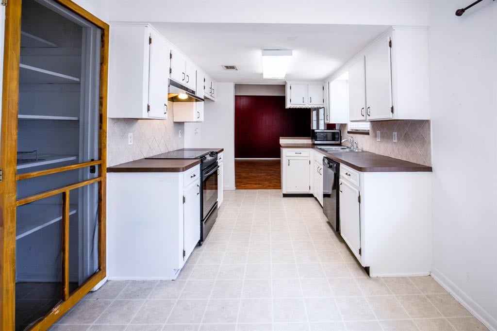 437 N Meinecke St Bellville, Tx 77418