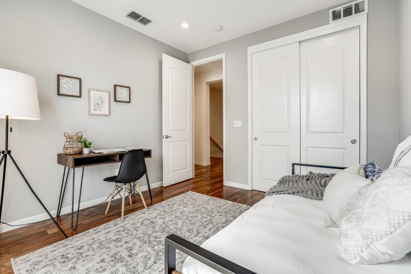1655 Latitude Dr, #3