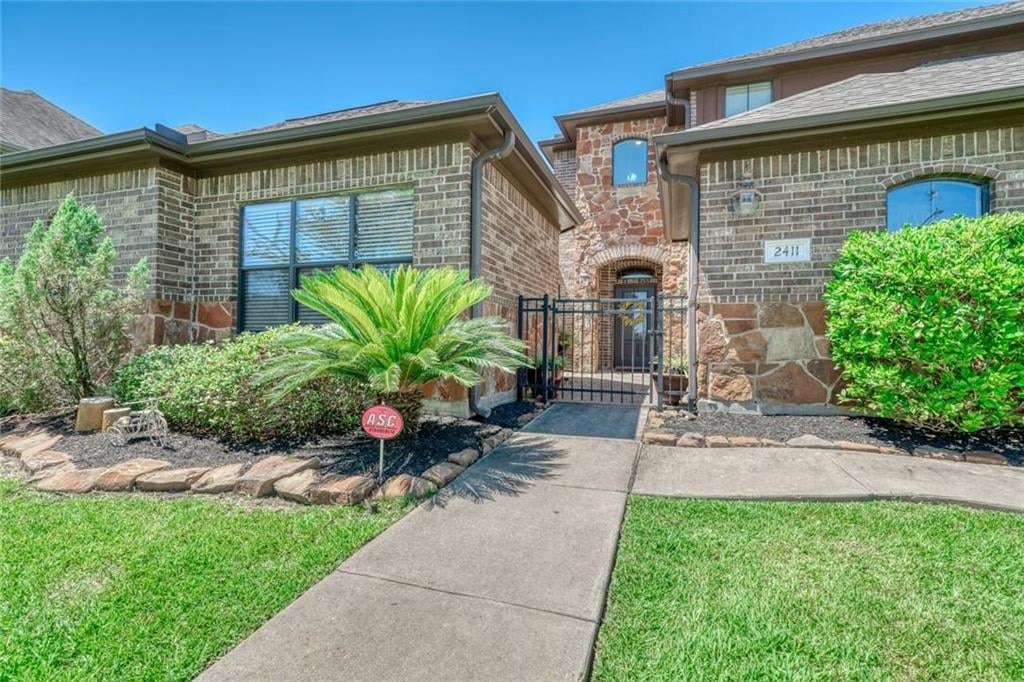 2411 Stone Castle Cir College Station, Tx 77845