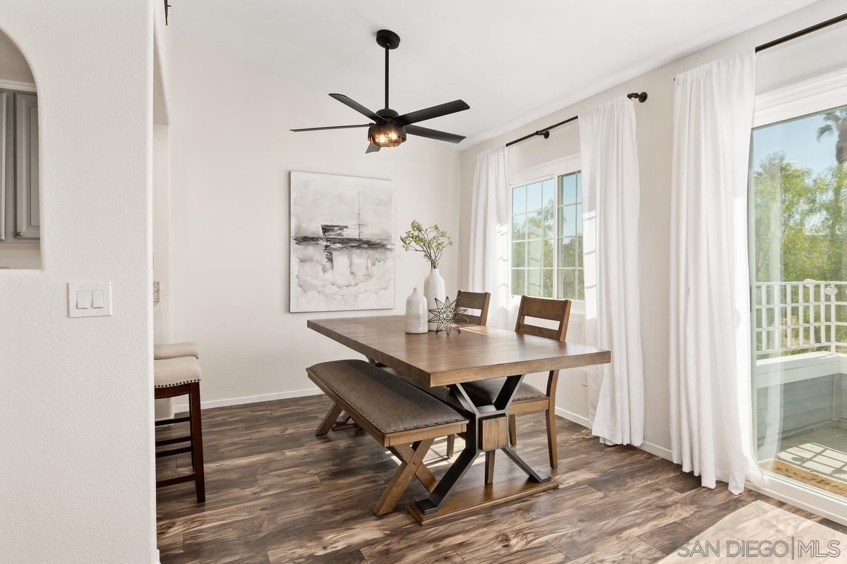 12807 Carriage Heights