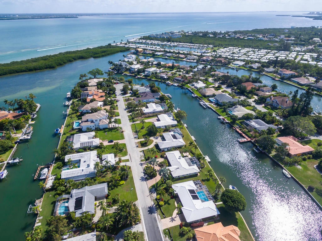 630 Emerald Harbor 