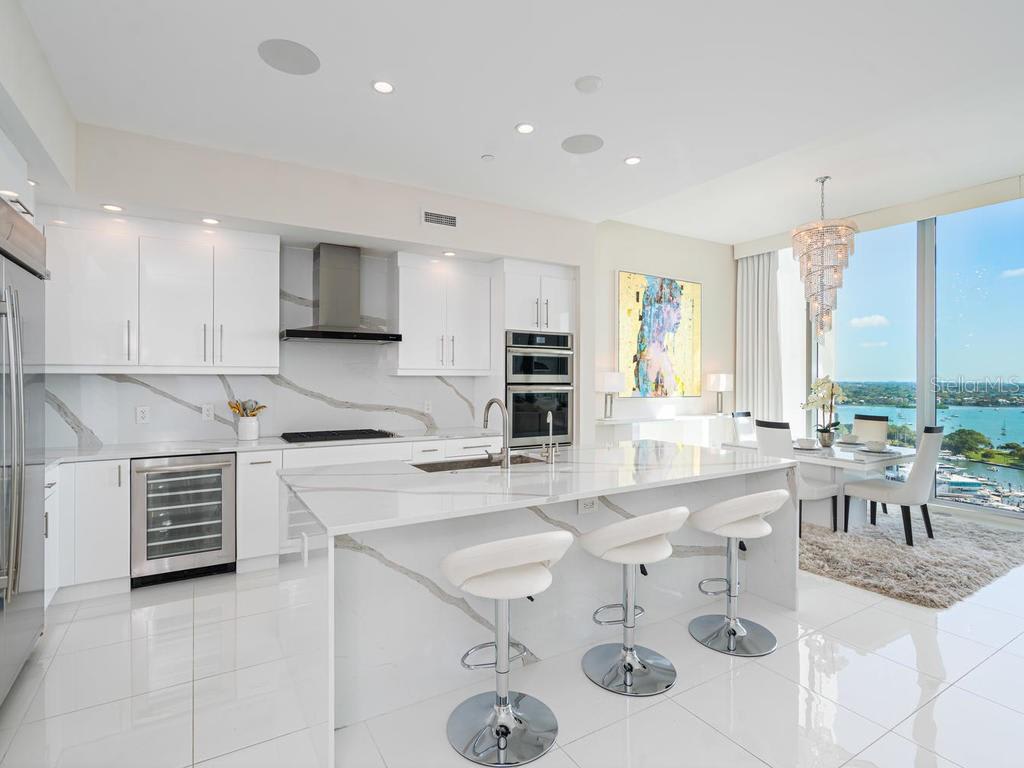 Vue Sarasota Bay Unit 1806
