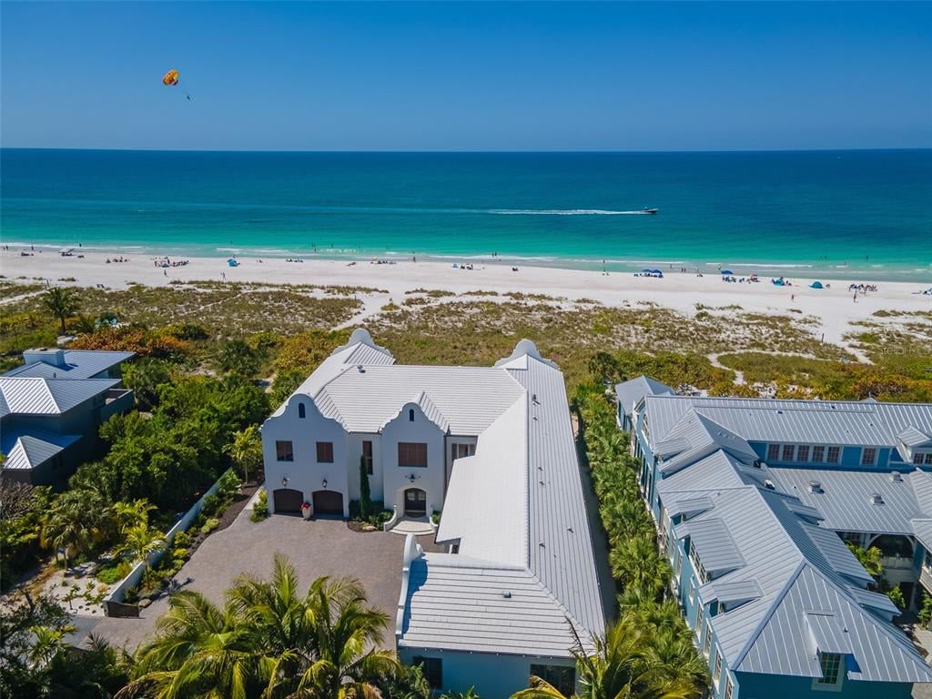 100 Beach Ave, Anna Maria