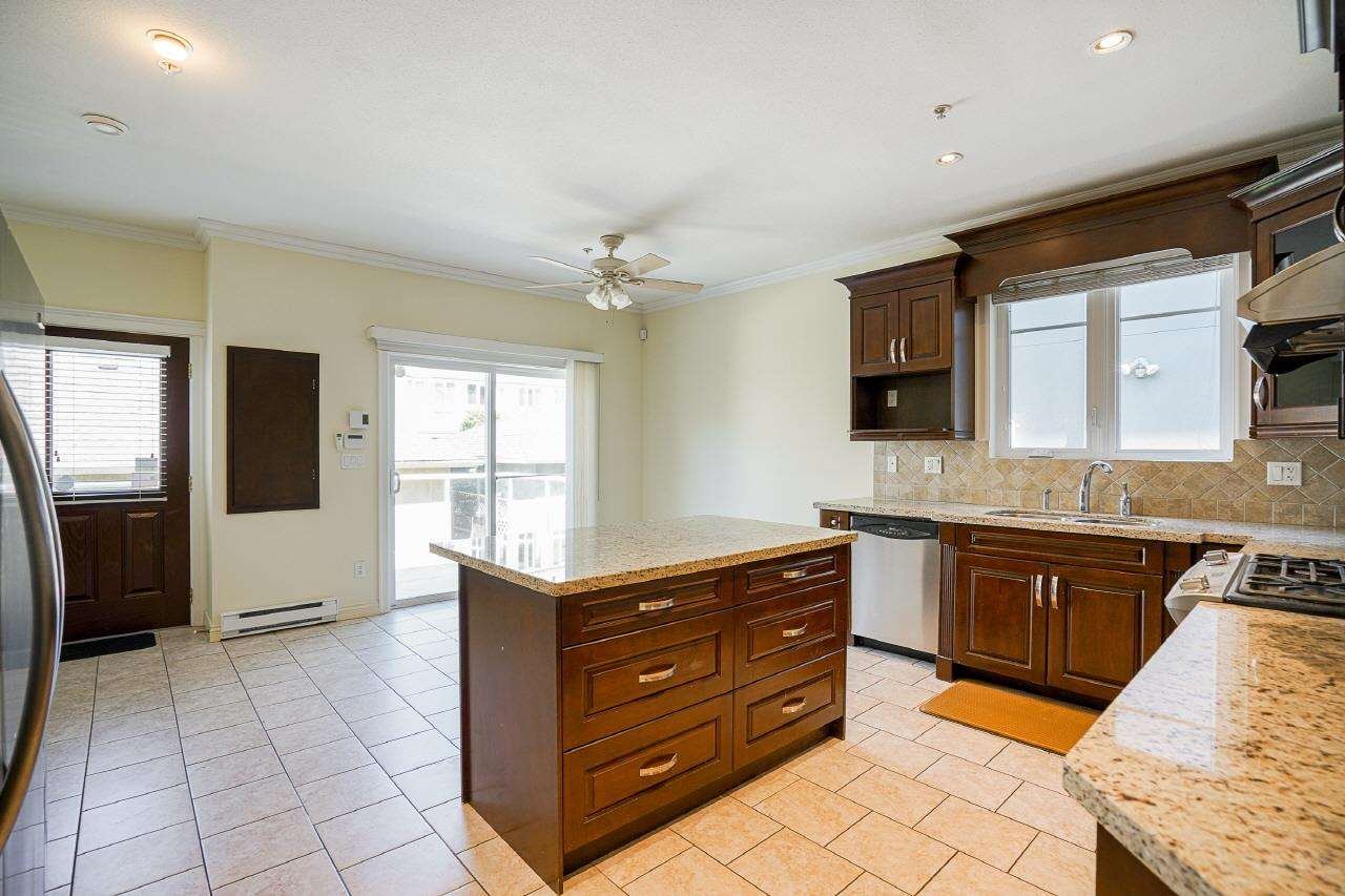 3445 W 10th Ave