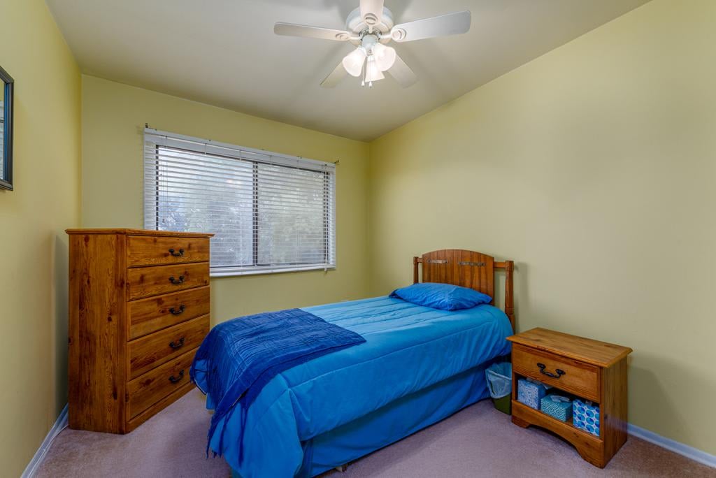 1515 Fremont Dr., Hanover Park, IL 60133