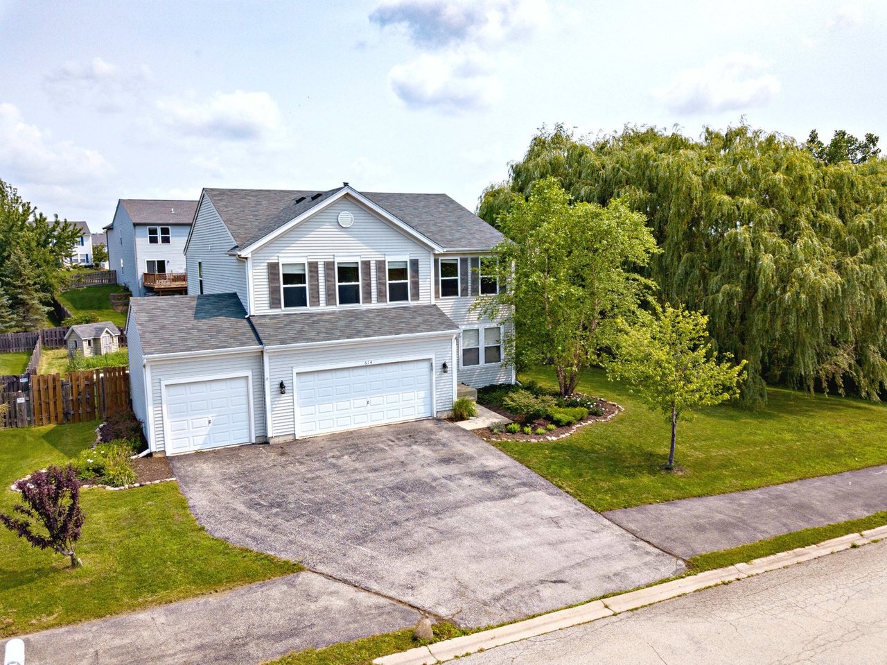 614 Courtney Ln