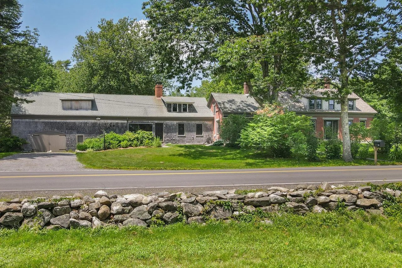 New Listing! 241 River Road, Newcastle, Maine – $650,000